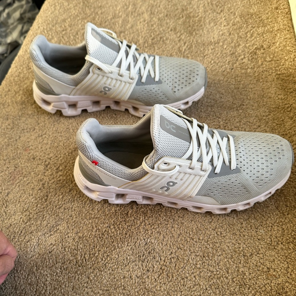 On Running women’s size9 Cloud Running Shoes — Light Gray and White